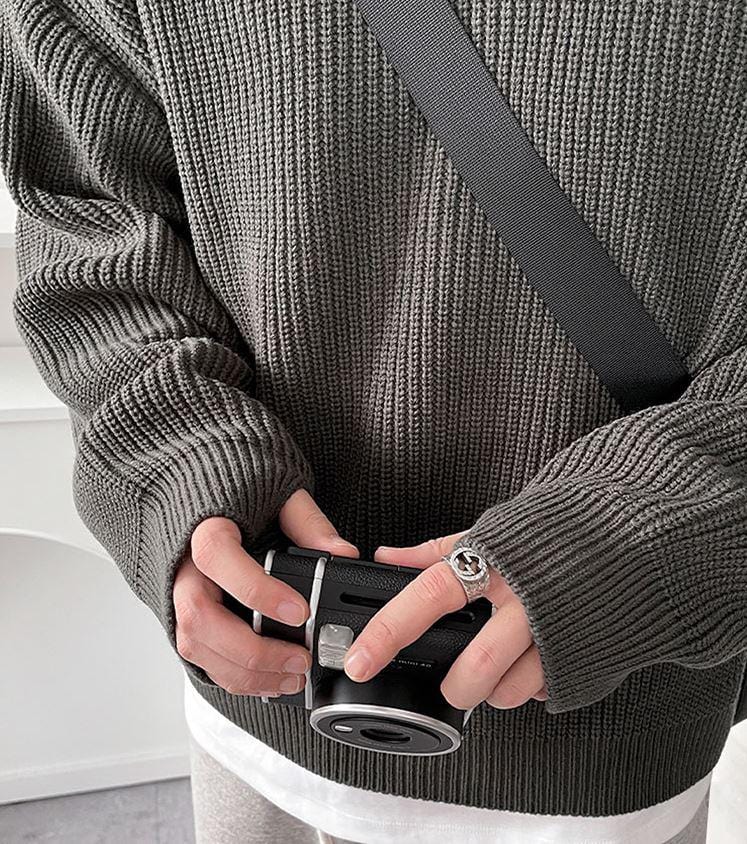 Casual Knit Sweater - De Novo Designare
